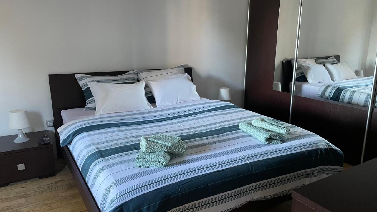 Apartment Marina Rijeka Luaran gambar